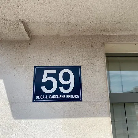 Prova S Pogledom Na I Besplatnim Parkingom Apartamento